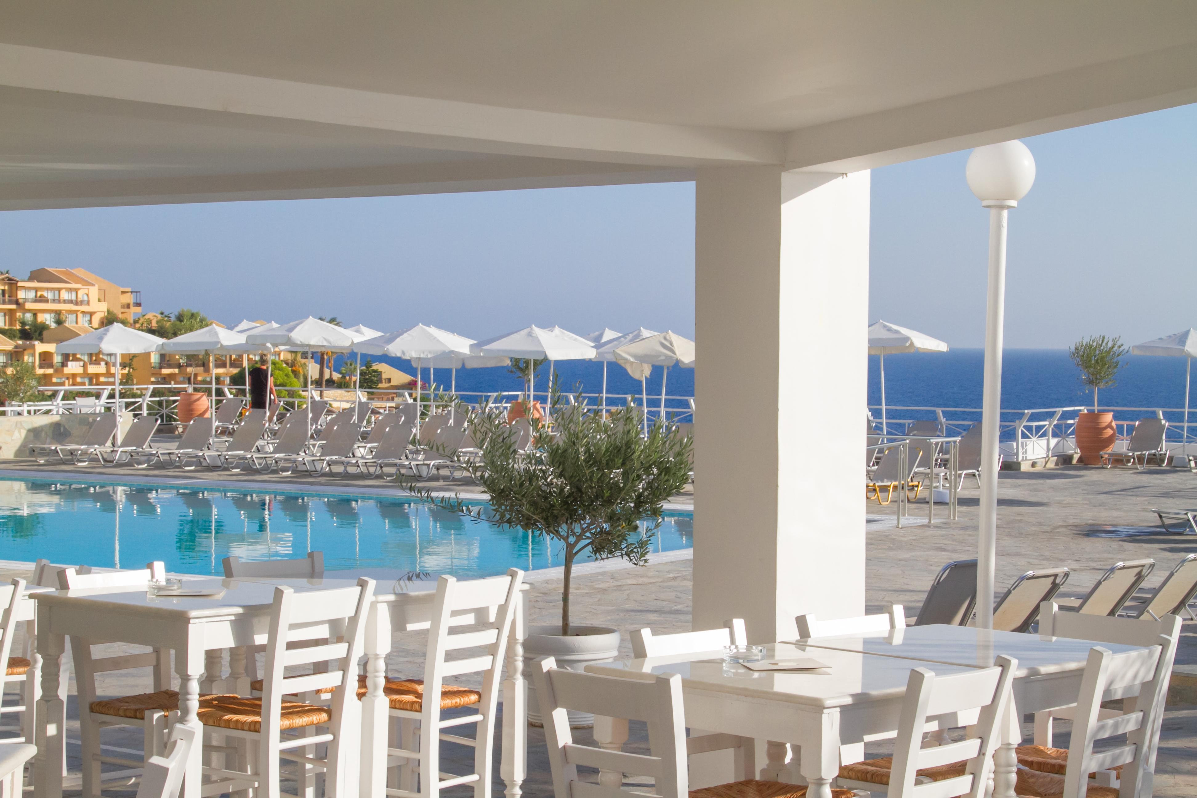 Peninsula Resort & Spa Agia Pelagia Exteriör bild
