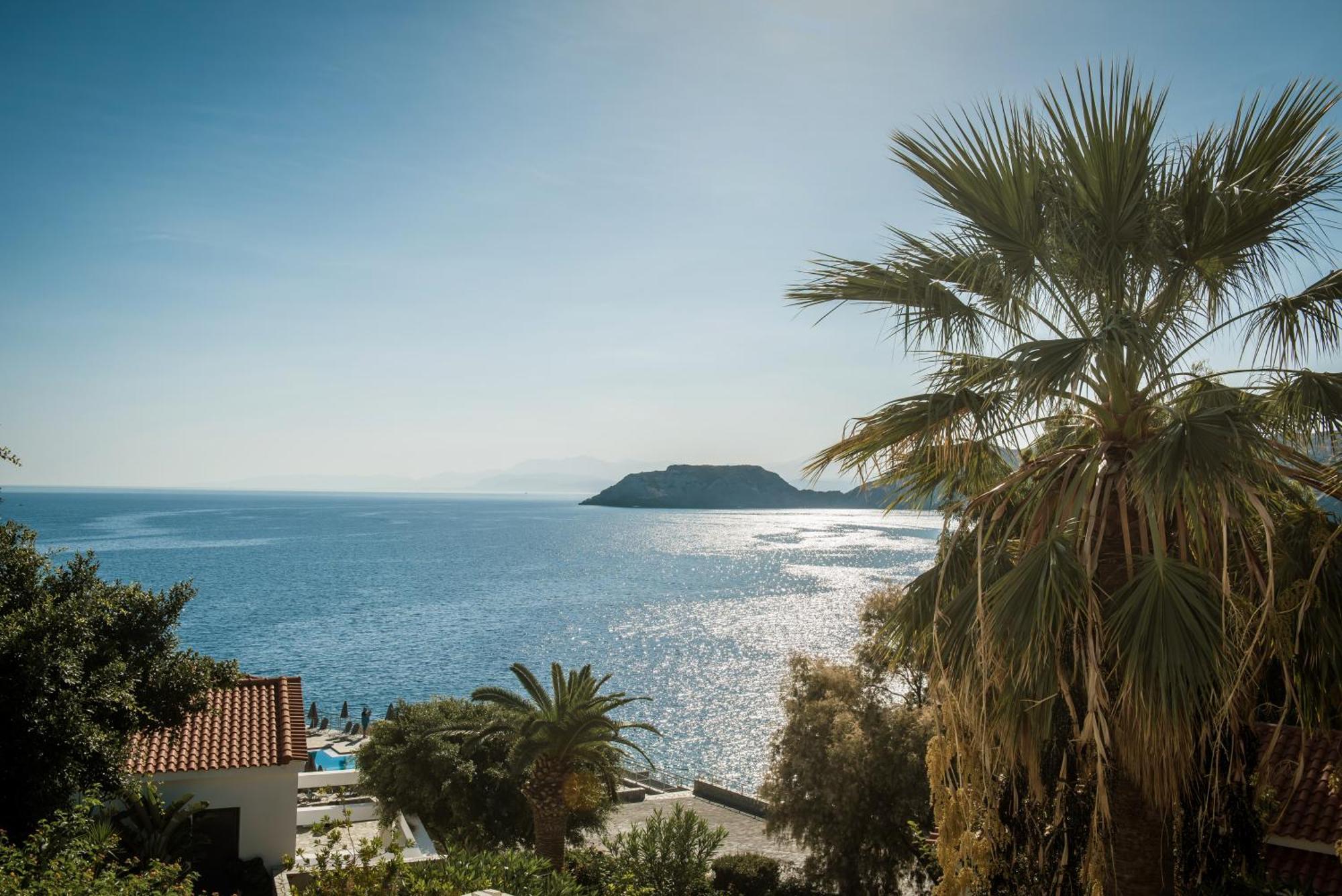 Peninsula Resort & Spa Agia Pelagia Exteriör bild